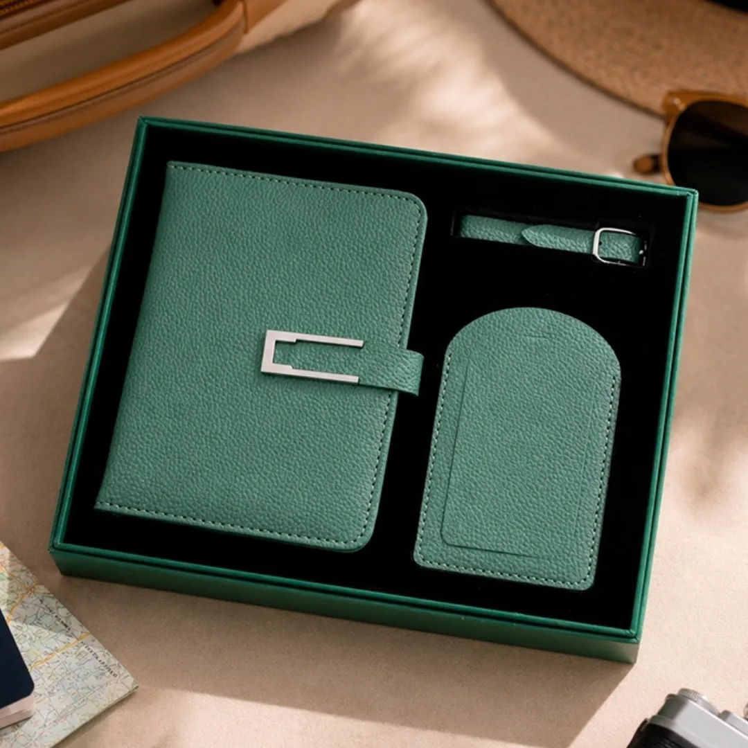 Kit de Viagem Personalizado - Presente sofisticado para colaboradoras e clientes, ideal para brindes de fim de ano ou datas comemorativas femininas.