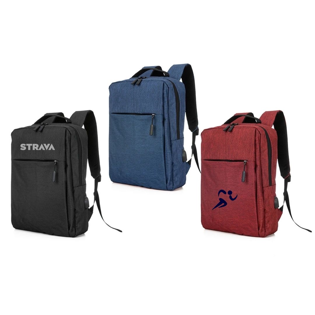Mochila para Notebook com Múltiplos Compartimentos - Mochila em nylon para notebook até 15,6”, com compartimento grande com divisórias para documentos, eletrônicos e caneta, compartimento mediano, compartimento frontal, bolsos laterais e adaptador USB externo com cabo acoplado. 43 x 35 x 21 cm.