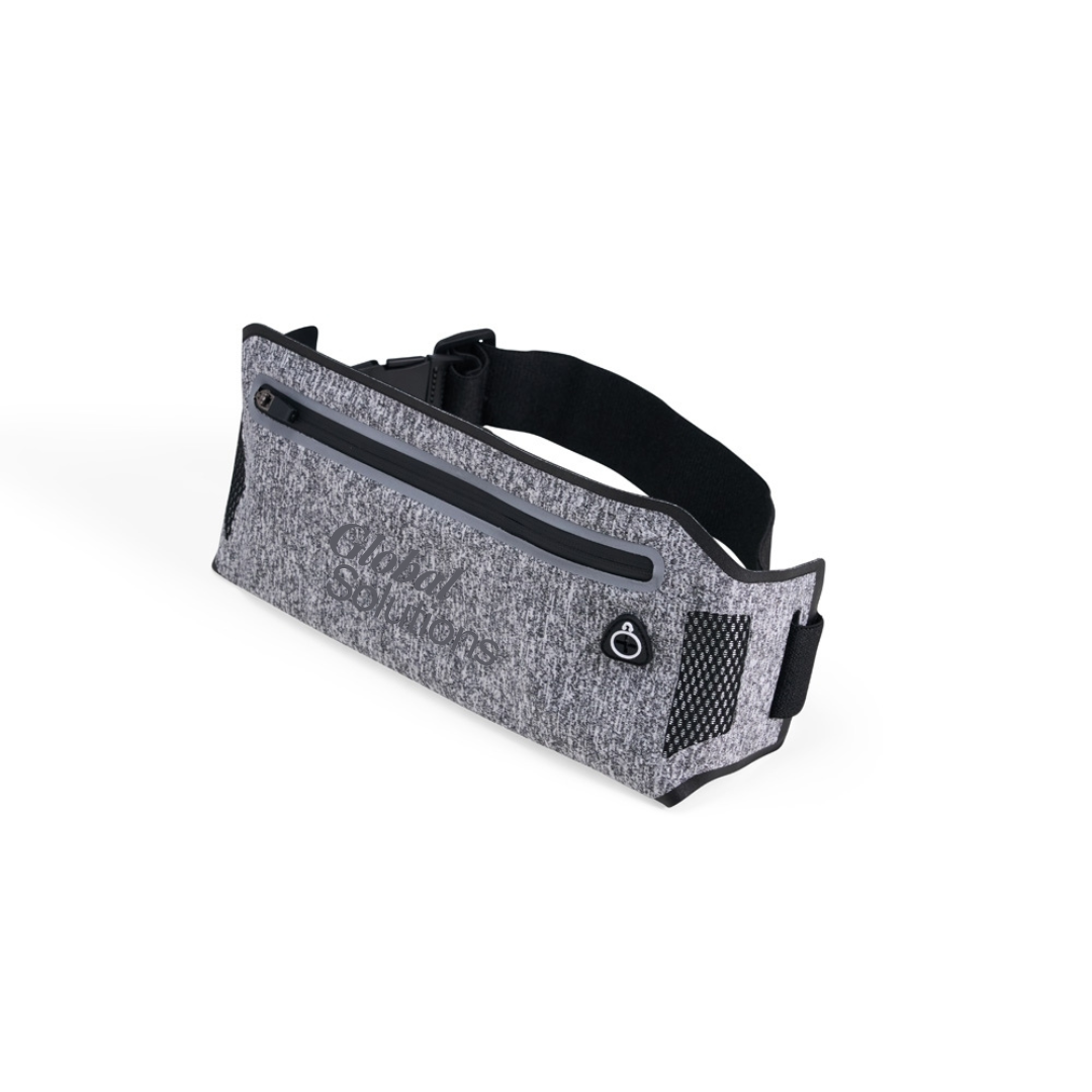 Pochete Esportiva Oxford - Pochete esportiva em oxford resistente à água, com saída para fones de ouvido, cinta elástica ajustável com fivelas e zíper selado. 12,3 x 32,9 x 59 cm.