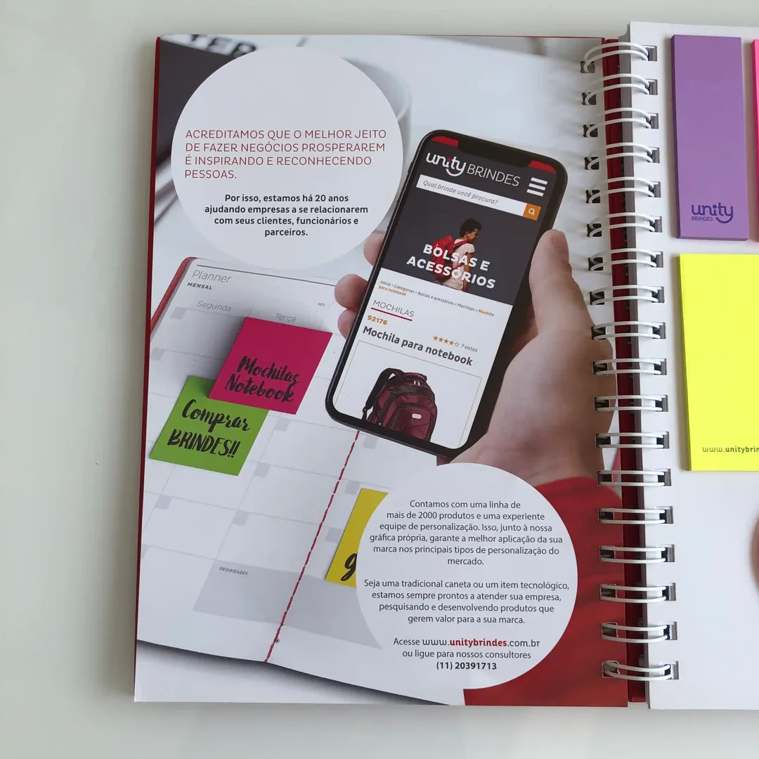 Propaganda Interna - Propaganda interna (opcional): página interna do caderno personalizado com propaganda, em 1 ou 4 cores.